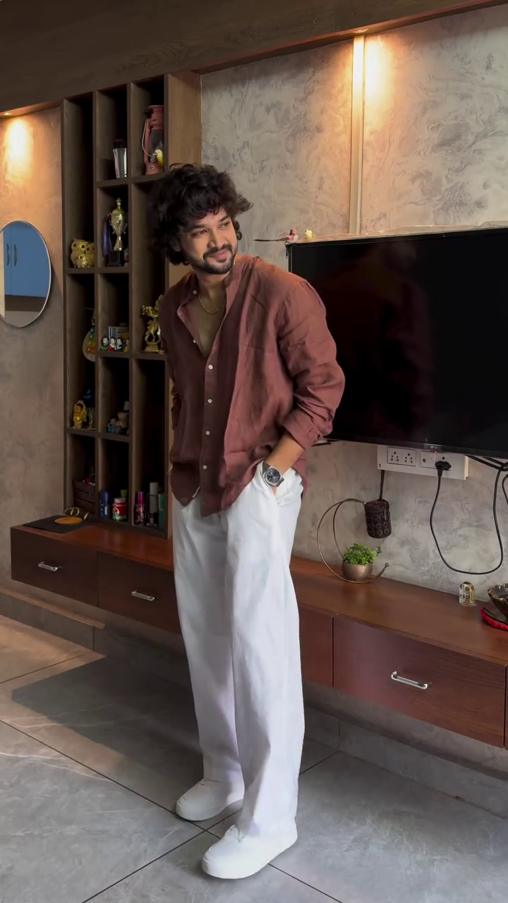 Casual Desi Fusion Look – Relaxed Confidence with Modern Elegance