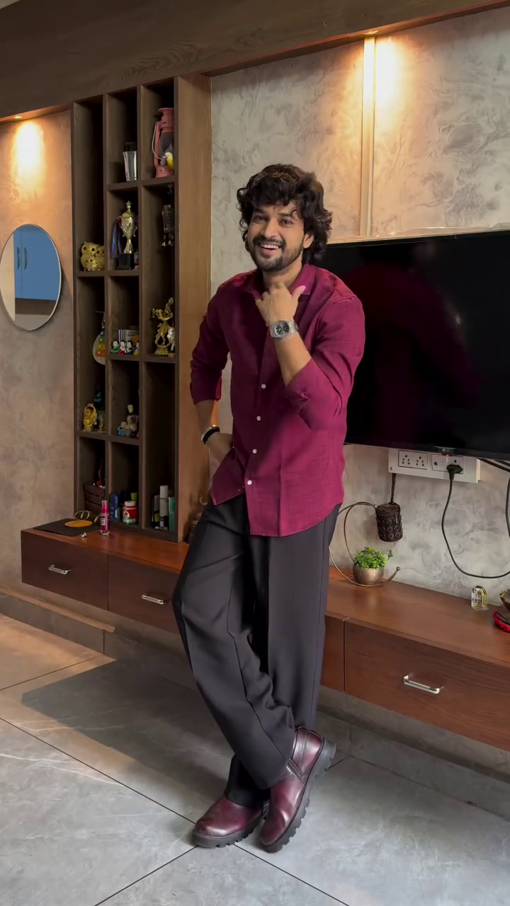 Casual Desi Fusion Look – Relaxed Confidence with Modern Elegance