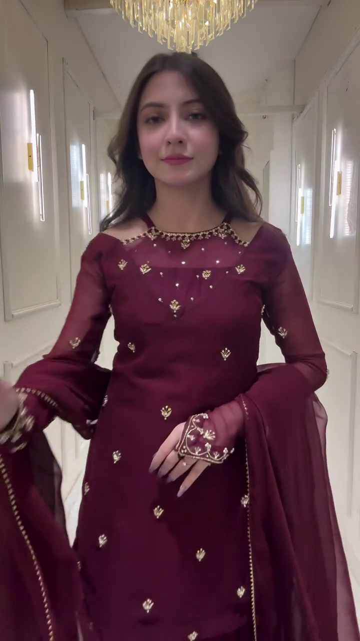 Wine Maroon Embroidered Kurti Set with Dupatta – Elegant Festive Ethnic Wear