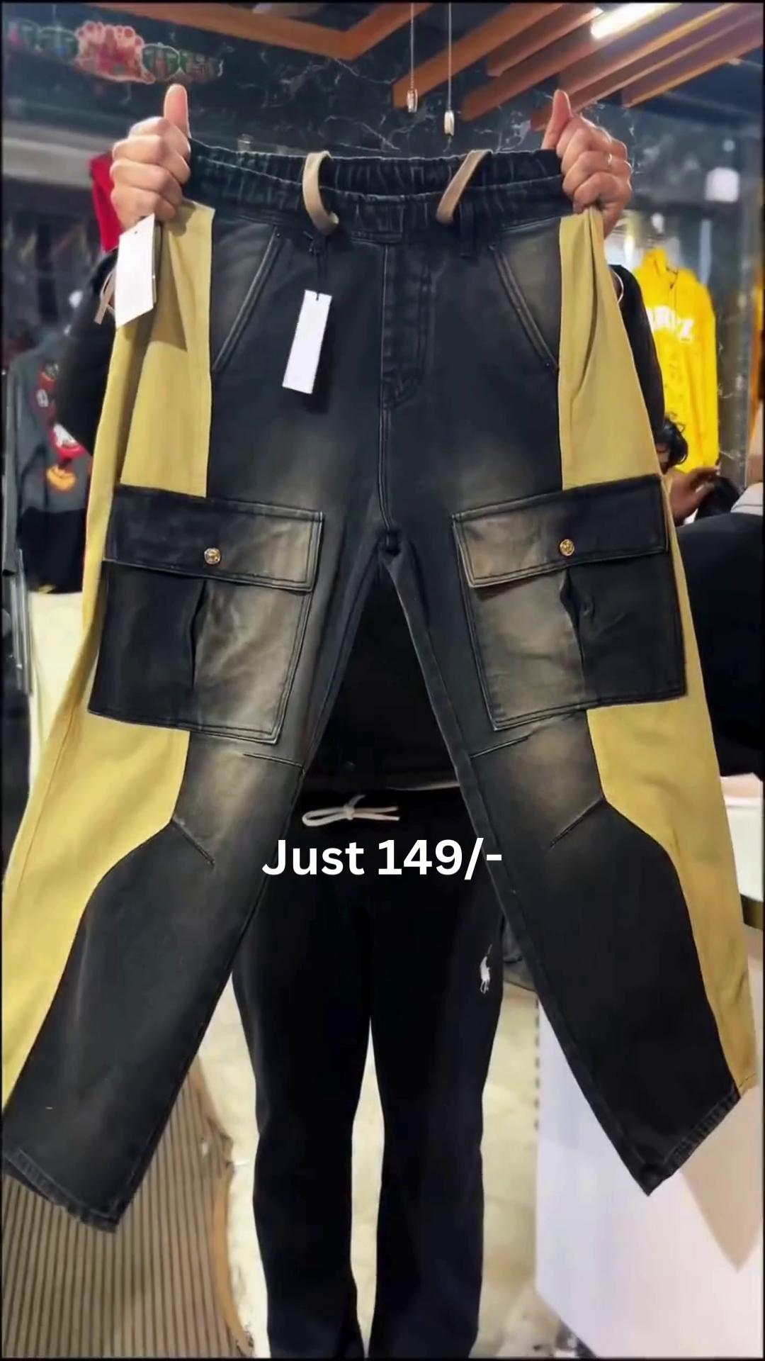 Dual-Tone Utility Cargo Pants with Contrast Panels & Pocket Detailing