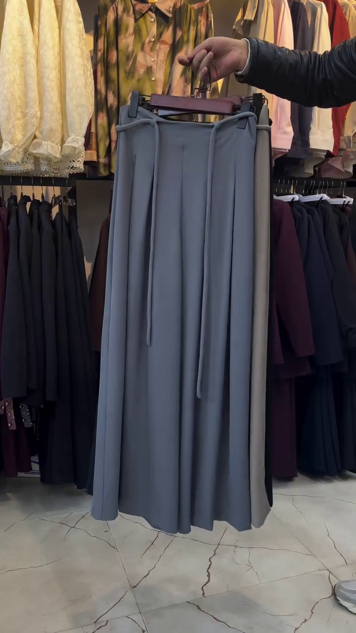 Midnight Blue Pleated Wide-Leg Pants