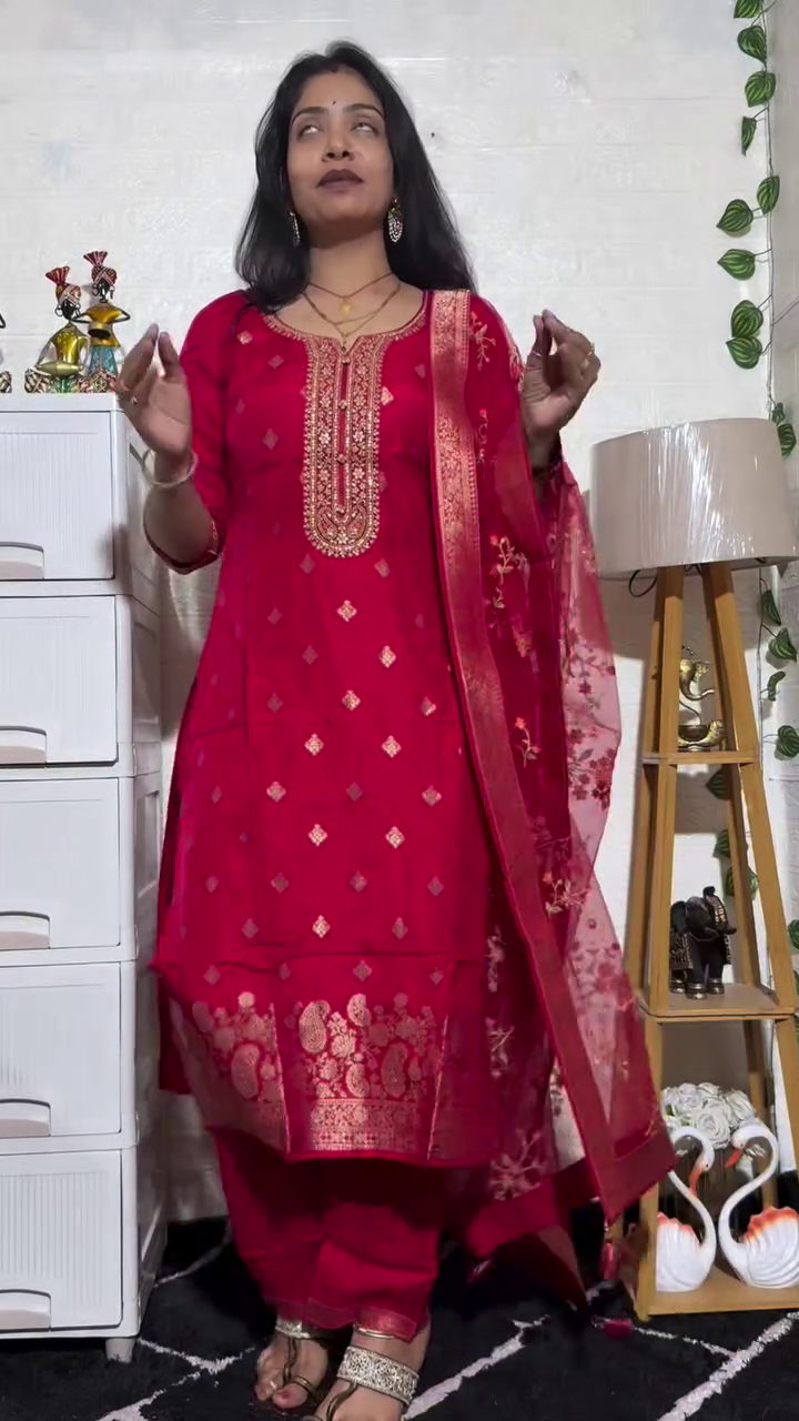 Sunshine Festive Suit