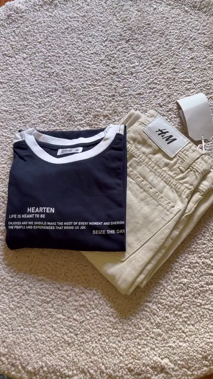 Casual Graphic Tee & Beige Pants