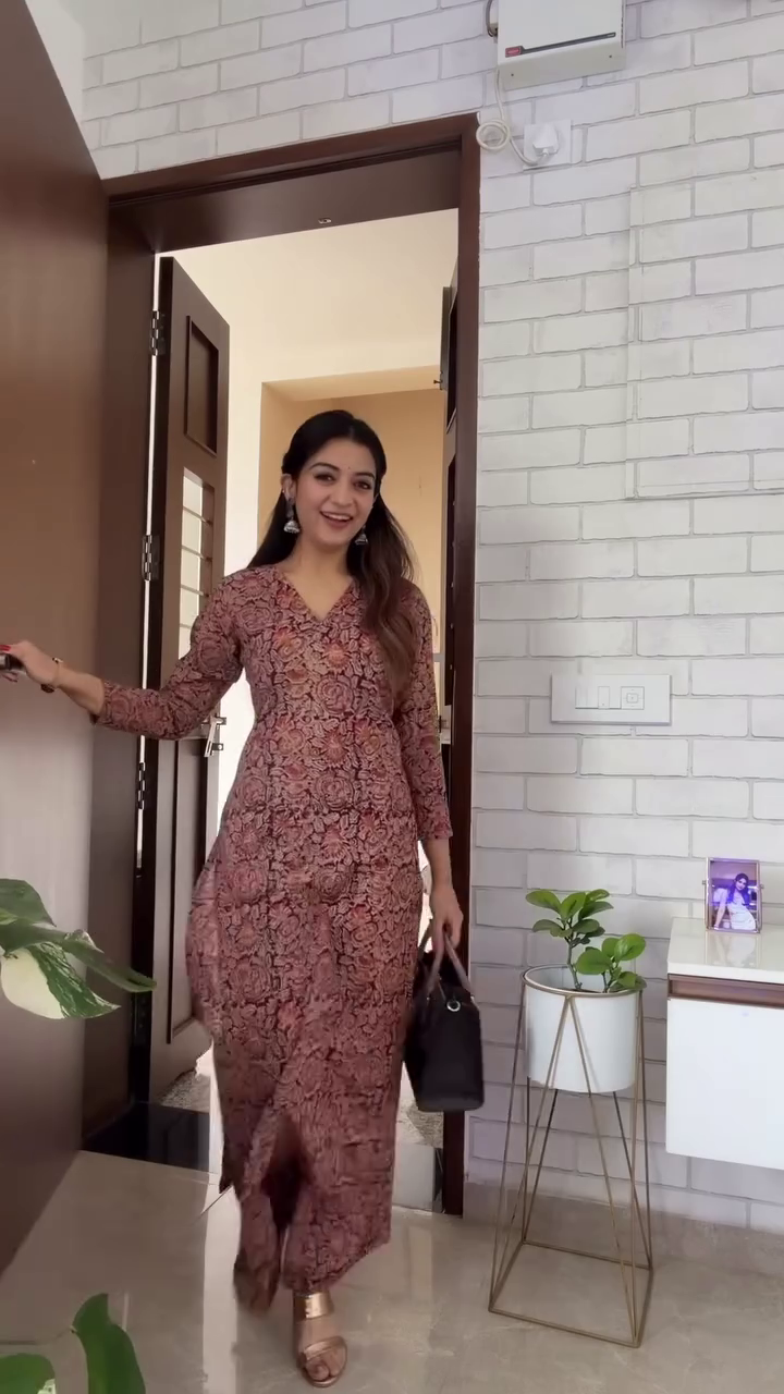 Elegant Black Office Ethnic Set