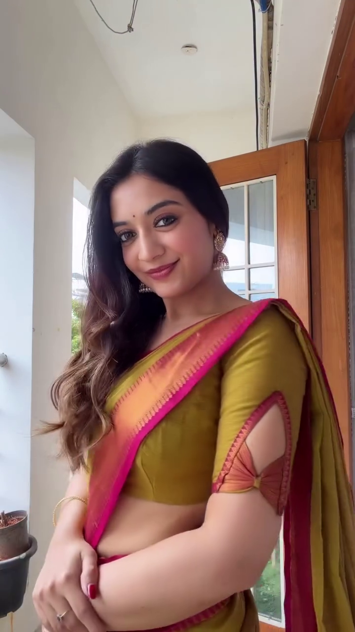 Golden Olive Silk Saree Elegance