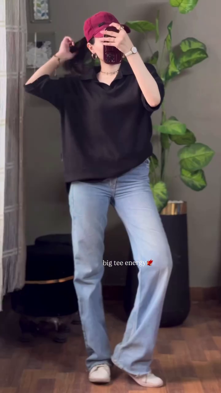 Oversized Streetwear Tee Vibe