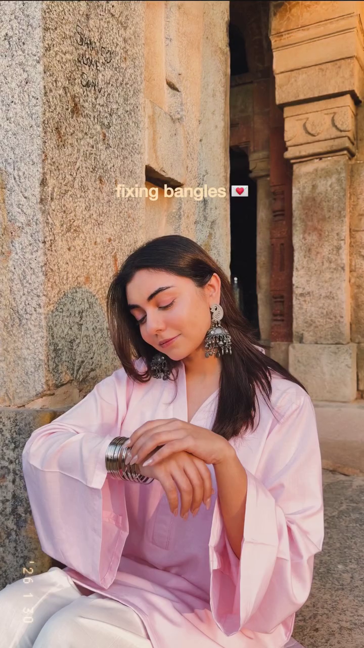 Soft Pink Minimal Aesthetic Kurta Look