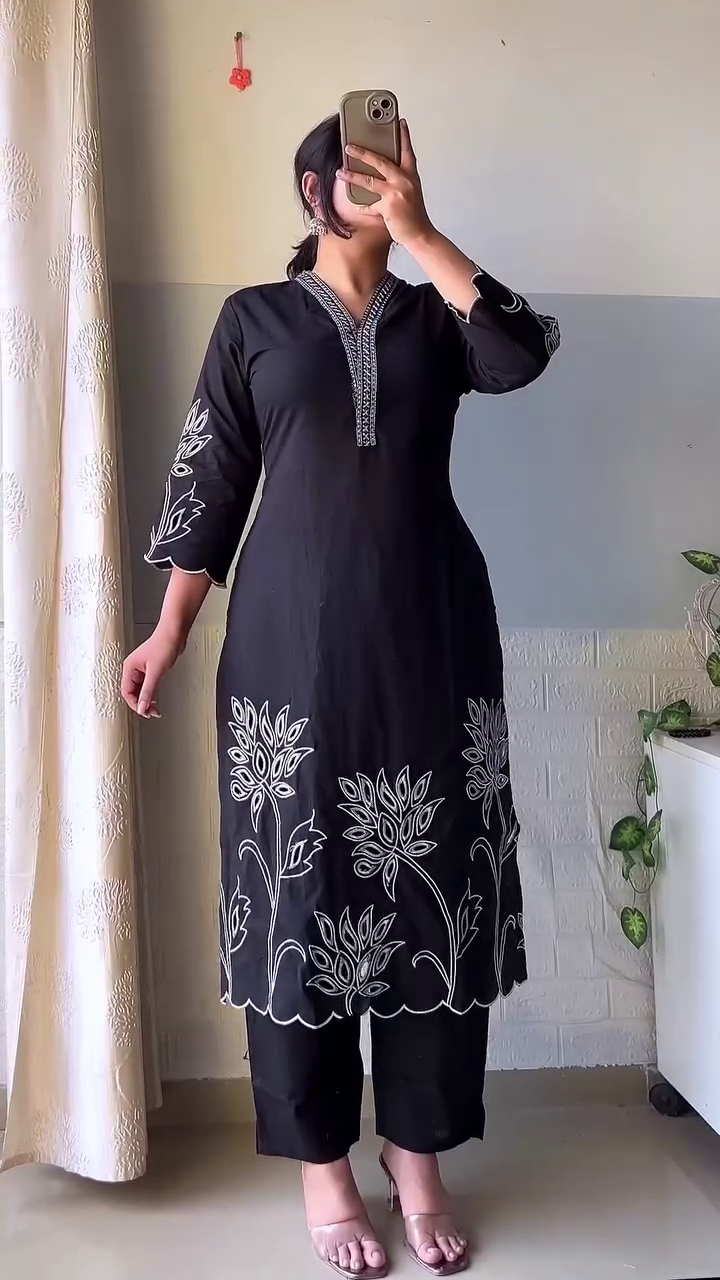 Midnight Printed Kurta Set