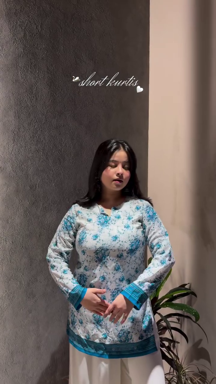 Elegant Printed Short Kurti